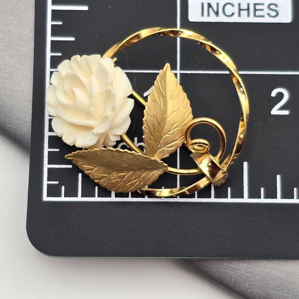 VTG Krementz Gold-Filled Carved Celluloid Rose Screw Back Earrings & Brooch Set - Picture 12 of 12